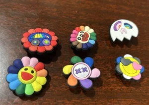 Large Smiley Face Rainbow Flower Pride Charms For Crocs Lot Of 6 New - Picture 1 of 3