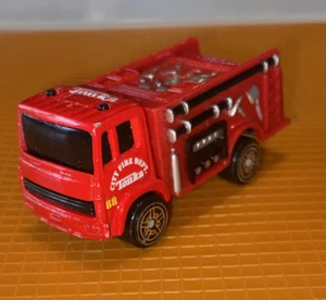 Vintage 2005 Tonka Fire Truck Vehicle Toy City Fire Dept Maisto Rare Original ++ - Picture 1 of 7