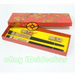 GIFT SET 2 Pairs Chopsticks/Rests/Gift Box wooden Features Chinese Plum Blossoms - Imagen 1 de 6