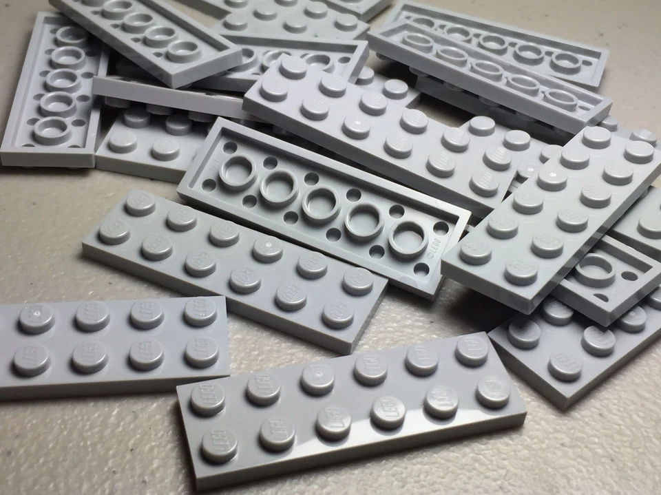 NEW LEGO Light Bluish Gray 2X6 Plates Lot of 20 Pieces 3795 - Image 1 of 1