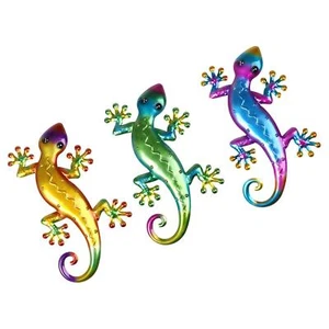 Vivid Lizard Wall Decor Hanging Sculpture Patio Fence Gecko Balcony Plaque - Picture 1 of 26
