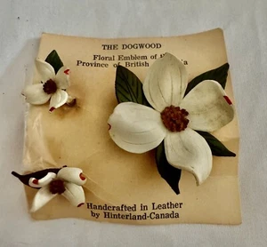 Vintage Der Hartriegel Blume Brosche Ohrringe Set Weiß Leder Hinterland Kanada - Bild 1 von 5