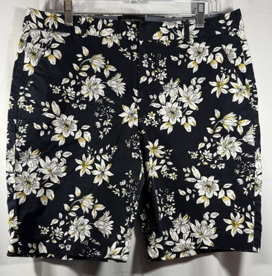 Banana Republic 女式黑色花卉短裤 12 码 — 第 1/4 张图片