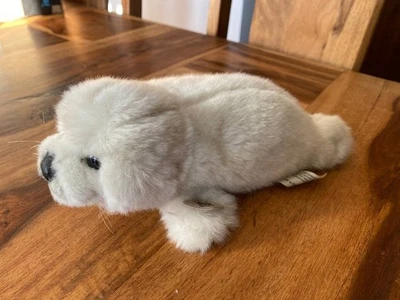 Stofftier Robbe von WWF ca. 25cm lang neuwertig - Bild 1 von 4