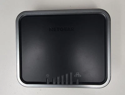 NETGEAR LB1120 Modem LTE 4G - Image 1 of 4