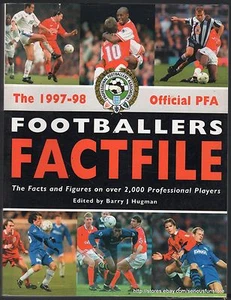 1997-1998 Footballers Factfile - Bild 1 von 2