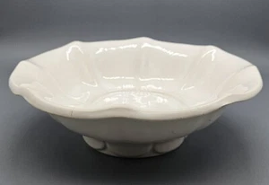 McCoy Pottery Cream Shallow Bowl Scalloped Pedestal. 7 3/4" Wide. Perfect! - Picture 1 of 12