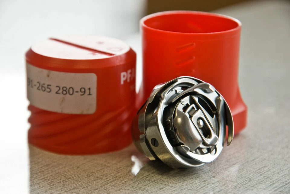 91-265 280-91 Rotary hook for PFAFF sewing machine - Image 1 of 1