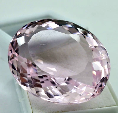 95.70 Ct. Ceylon Pink Morganite Oval Cut Facet Loose Gemstone for Ring & Pendant - Image 1 of 4