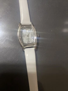 Diamond White Women’s Watch NEW - Picture 1 of 6