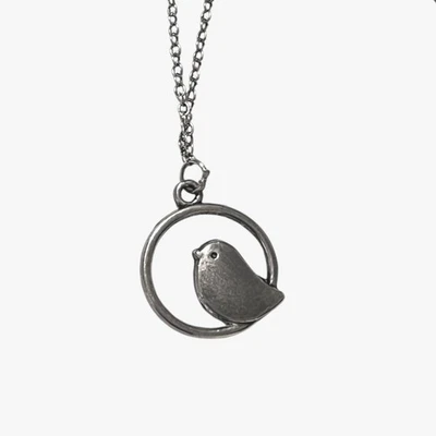 Collar Colgante Pájaro Peltre Tono Plata Antiguo Dije Minimalista Naturaleza Aviario Foto 1 de 4
