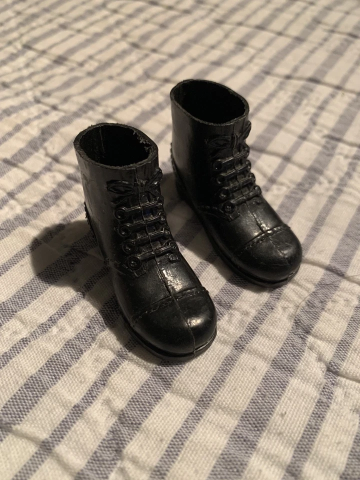 Botas negras cortas vintage GI Joe 1964 en buen estado Foto 1 de 4