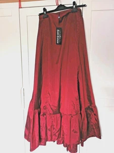 Scarlet Darkness Taffeta burgundy hitch front skirt Steampunk, Goth , Victorian - Picture 1 of 7