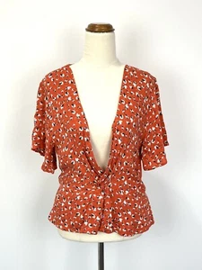 NEW MINKPINK Womens Top 12 Orange White Floral Deep V Neck Blouse Boho Casual - Picture 1 of 10
