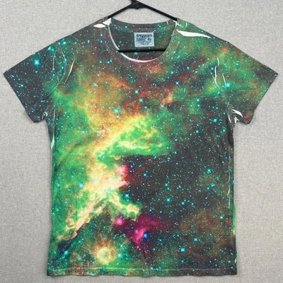 Camisa Yizzam Space Galaxy Cepheus Star Clouds feminina tamanho XL design gráfico - Imagem 1 de 4