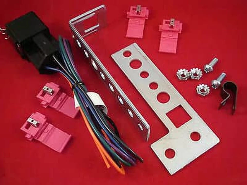 Rostra 250-4377 Pedal Pull Adapter Kit for 2007 Nissan Versa - Cruise Control Up - Image 1 of 1