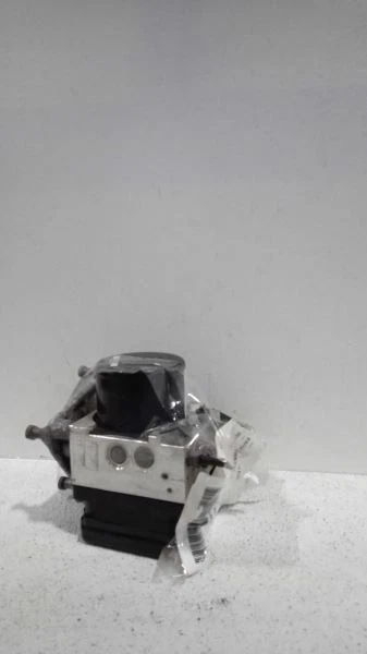 Pieza de freno antibloqueo 204 tipo GLK350 compatible con 12 MERCEDES CLASE GLK 156748 Foto 1 de 4