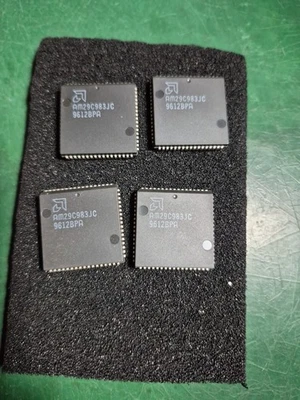 AM29C983JC AMD Parallel I/O Port CMOS PQCC68 LOT OF 4 NOS - Image 1 of 3