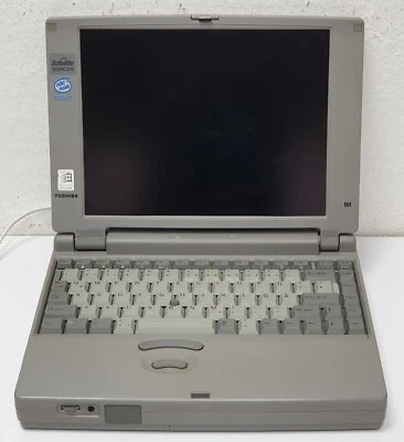 TOSHIBA Super Retro 11,3" Retro Notebook Laptop CD-ROM COM VGA DEFEKT!! PS/2 - Bild 1 von 4