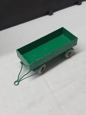 Dinky Toys 428 Trailer Green (WD9) - Image 1 of 4