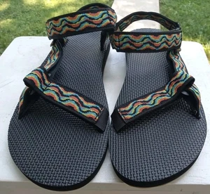 Teva Men Sz 9 Sandals Flat NIB Multicolor Beach Summer Vacation Shoes Adjustable - Picture 1 of 19