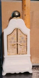 ARMARIO DE VIDRIO BLANCO AVON VINTAGE BOTELLA VACÍA PÁJARO DEL PARAÍSO ACEITE DE BAÑO ESPUMOSO - Imagen 1 de 9