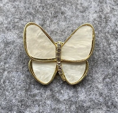 L30mm Natural White Pinctada albina Shirakai Mother-of-pearl Elegant Brooch - Image 1 of 3