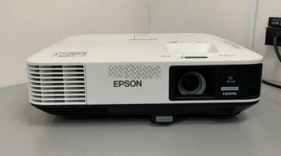 Epson PowerLite 2265U Wireless Full HD WUXGA 3LCD Projector 5500 Lumens 386 HRS - Image 1 of 4