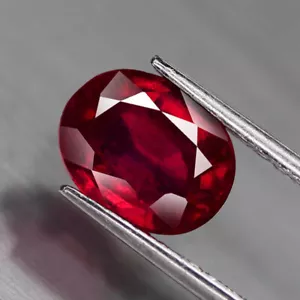ES 2.30 ct. Rubí Natural Oval Rojo Nigeria - Imagen 1 de 3