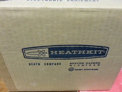 Kit de radio AM portátil Heathkit GR-24 sin construir en caja SELLADA DE FÁBRICA Foto 1 de 4