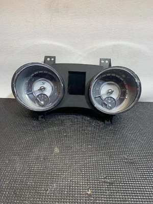 2011-2014 CHRYSLER 300 SPEEDOMETER CLUSTER GAUGE 05091745AC Foto 1 de 4