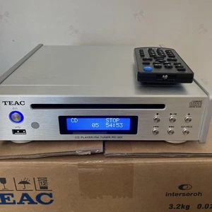 Reproductor de CD Teac PD-301-X con sintonizador FM ancho USB - Imagen 1 de 5