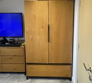 Solid Oak & Metal Matching Bedroom Furniture - Picture 1 of 4