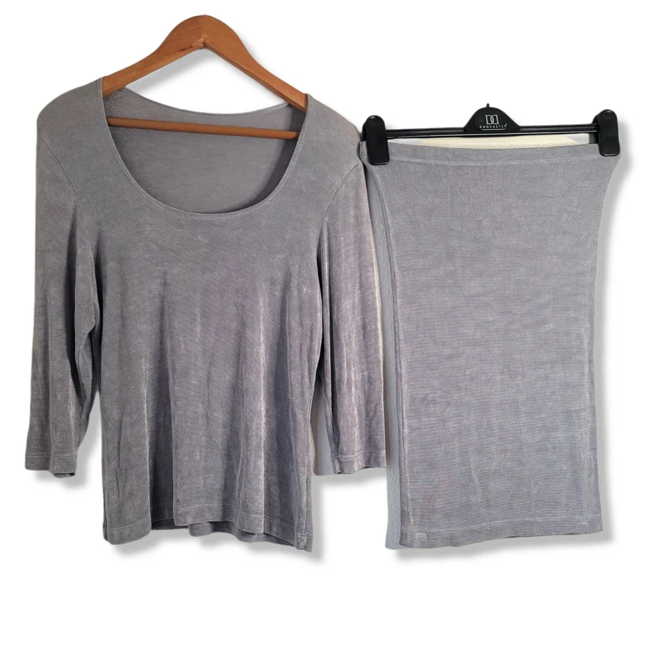 Weekenders size M Women’s Traveler 2-Pieces Gray Skirt Top Slinky Set  - Image 1 of 4