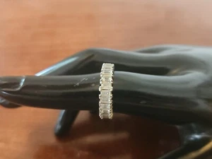 Sterling Silver 925 Sz 6.5 Ring With Clear Stones - Picture 1 of 4