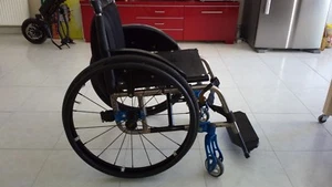 wheelchair - Picture 1 of 12
