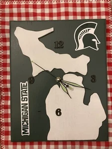 Michigan State, Uhr, Massivholz - Bild 1 von 4