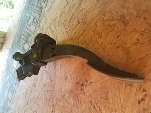 2007 2008 2009 2010 2011 2012 JEEP DODGE ACCELERATOR GAS PEDAL 04891585AB OEM - Picture 1 of 3