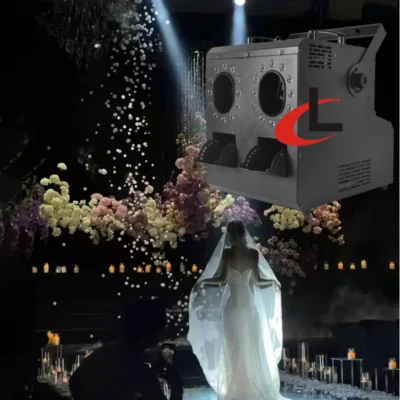 Wedding Event 900W Fog Bubble Machine RGBW 4in1 LED Smoking Bubble Machine - Image 1 of 4