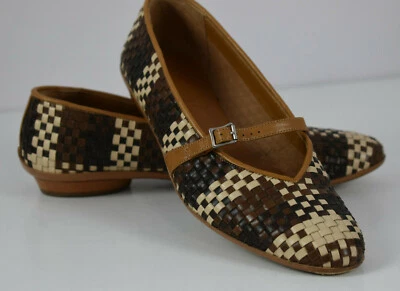 Salvatore Ferragamo Talla 6.5 C Audrey Bailarina Mary Jane Plana Tejida Marrón Beige Foto 1 de 4