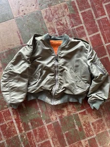 Vintage 70s 80s Army Bomber Jacket Green Size L - Picture 1 of 6