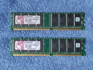 2 x Kingston 512MB PC-3200 DDR-400 MHZ RAM [Total = 1GB RAM] - Picture 1 of 3