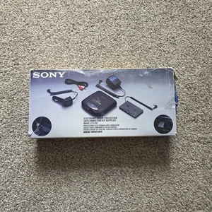 Reproductor de CD portátil Sony D-830K Discman ESP probado con accesorios de caja LEER - Imagen 1 de 21