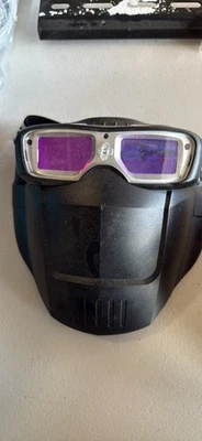 Miller welding mask auto darkening hood with FR head cover 295917 - Image 1 of 3