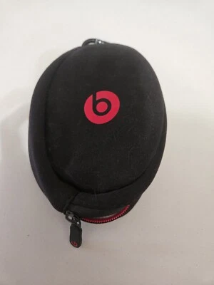 Beats Replacement Carrying Case / Pouch for the Beats Solo 3 - Black / Red Logo - Image 1 of 4