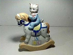 KITTY CUCUMBER PORCELAIN NIGHTLIGHT FIGURINE SCHMID 1989 MEXICO VERY RARE - Picture 1 of 9