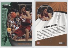 2009 Press Pass Fusion Green /25 Robin Lopez #26