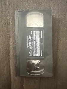 SNOW WHITE AND THE SEVEN DWARFS Walt Disney's Masterpiece Collection (vhs Only) - Picture 1 of 1