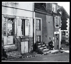 1979 -- DANS VERDIGNY . 3T038 - Bild 1 von 1