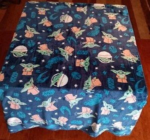 Disney Star Wars Baby Yoda Grogu Child The BIG One Blanket - Picture 1 of 6